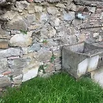 Casa Di Pietra Feriehus *