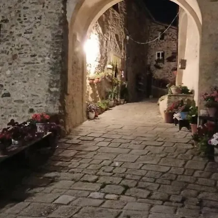 Casa Di Pietra Castelnuovo di Val di Cecina